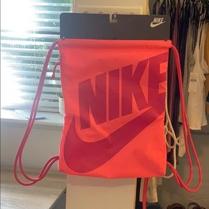 nike drawstring bag
